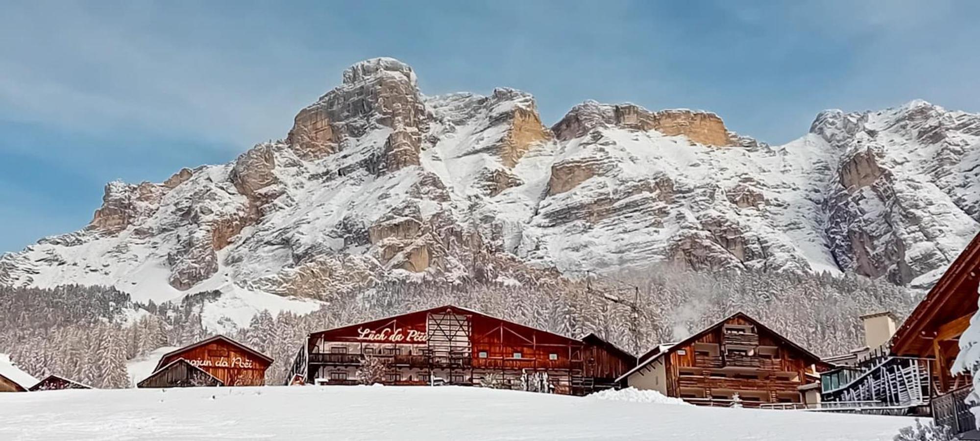 Hotel Lüch Da Pćëi San Cassiano  Zewnętrze zdjęcie