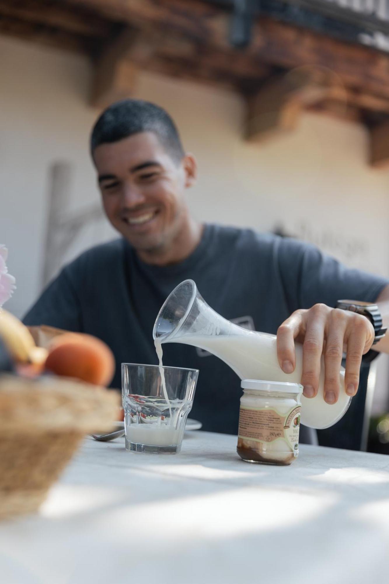 Hotel Lüch Da Pćëi San Cassiano  Zewnętrze zdjęcie